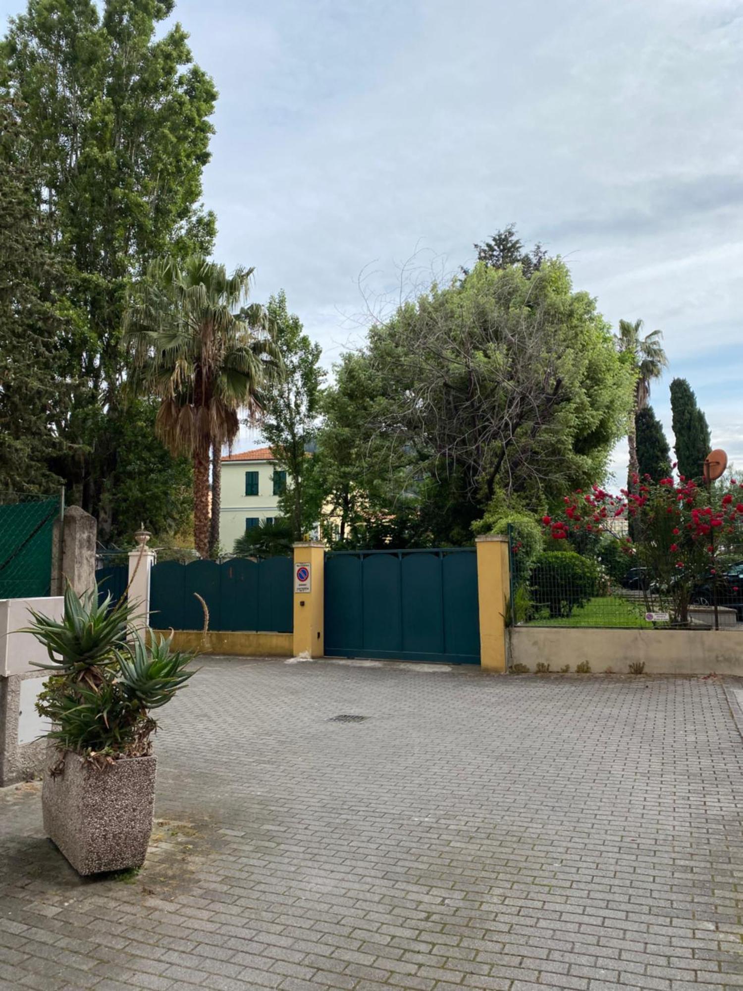 Villa Angelina Casa Limone Vallecrosia Esterno foto